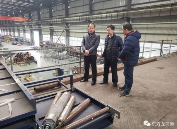 陪同政府園區(qū)對接考察智能倉儲物流設(shè)備投資選址項目方,加快推進(jìn)項目落地,提升招商引資實效 陪同政府園區(qū)對接考察智能倉儲物流設(shè)備投資選址項目方,加快推進(jìn)項目落地,提升招商引資實效