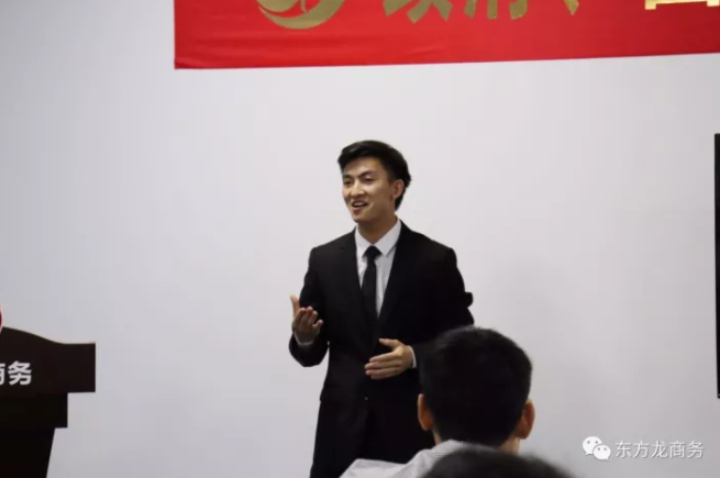 深圳分公司舉行2017年專場(chǎng)招聘會(huì),加快委托招商引資服務(wù)模式轉(zhuǎn)型升級(jí) 深圳分公司舉行2017年專場(chǎng)招聘會(huì),加快委托招商引資服務(wù)模式轉(zhuǎn)型升級(jí)
