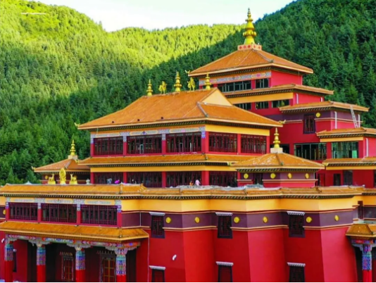 集團全力助推甘肅甘南藏族自治州合作市委托招商引資，搶占發(fā)展先機壯大高原支柱產(chǎn)業(yè)
