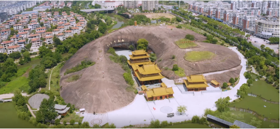 集團(tuán)全力助推江西省鷹潭市月湖區(qū)委托招商引資，發(fā)揮多重優(yōu)勢，打造產(chǎn)業(yè)集群