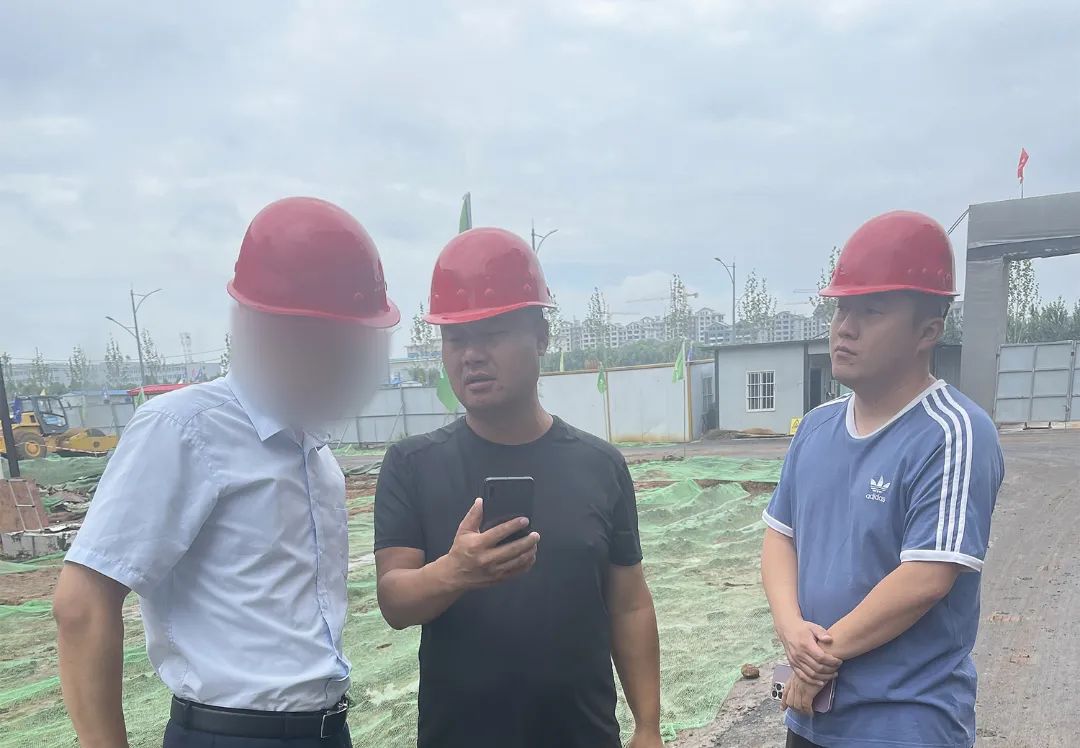 暢銷全球60多個國家和地區(qū)！智能服務型機器人生產擴建投資選址項目方赴山西某地方政府參觀考察
