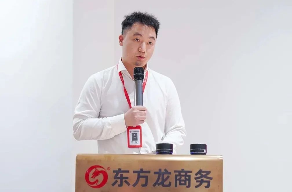 【月度總結(jié)】喜迎進博，奮戰(zhàn)百日，決勝2022！東方龍商務集團成功舉行9月份月度總結(jié)會