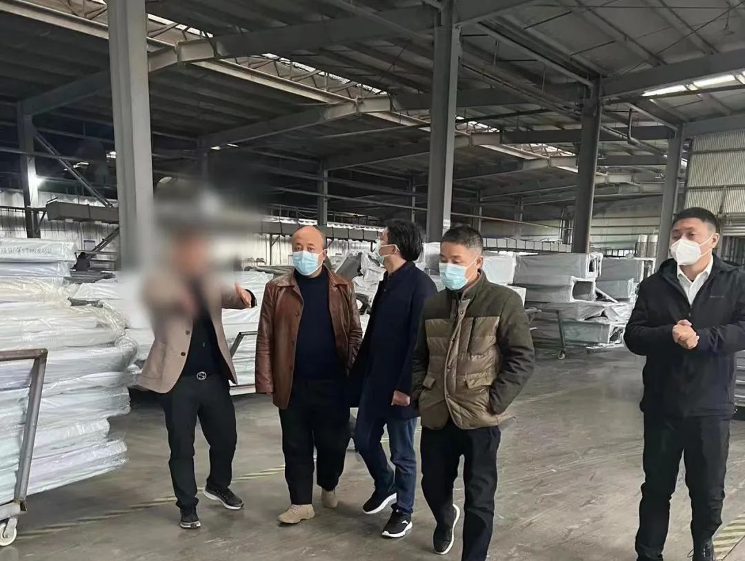 年產(chǎn)值10億！浙江某地方政府赴高檔庭院裝飾配件擴(kuò)建投資選址項目企業(yè)考察調(diào)研