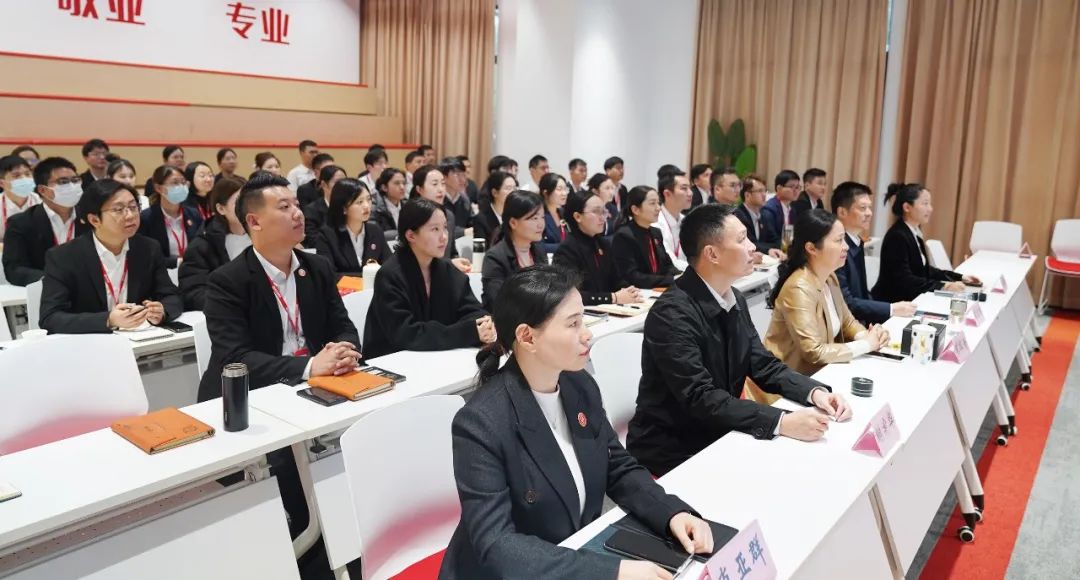 承接進博效應，推進全球招商！11月上旬，集團共40個優(yōu)質(zhì)投資選址項目通過評估