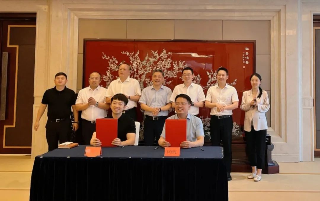 上海東方龍商務(wù)集團(tuán)2024年度專業(yè)招商十大新聞熱點(diǎn)一睹為快！