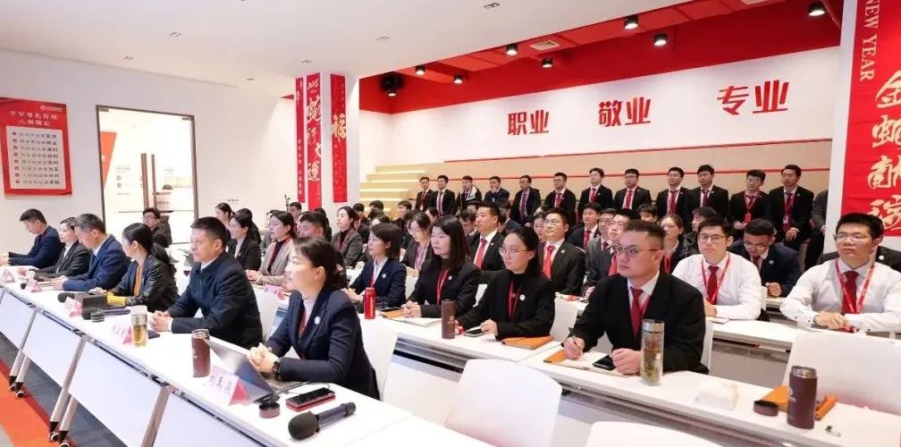 提質(zhì)提效提量，走穩(wěn)項(xiàng)目轉(zhuǎn)化“第一步”！3月下旬，集團(tuán)共33個(gè)優(yōu)質(zhì)投資選址項(xiàng)目通過評(píng)估