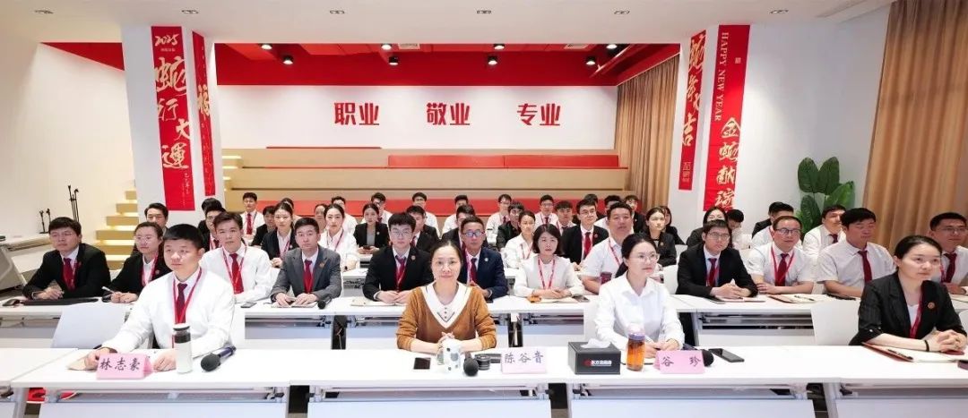 評(píng)估是起點(diǎn)，落地是終點(diǎn)！4月上旬，集團(tuán)共32個(gè)優(yōu)質(zhì)投資選址項(xiàng)目通過評(píng)估