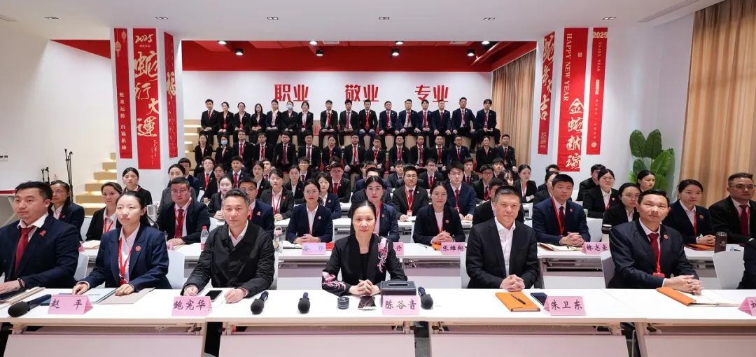 上海東方龍商務(wù)集團以變應變，應對中美貿(mào)易戰(zhàn)下的招商新挑戰(zhàn)！
