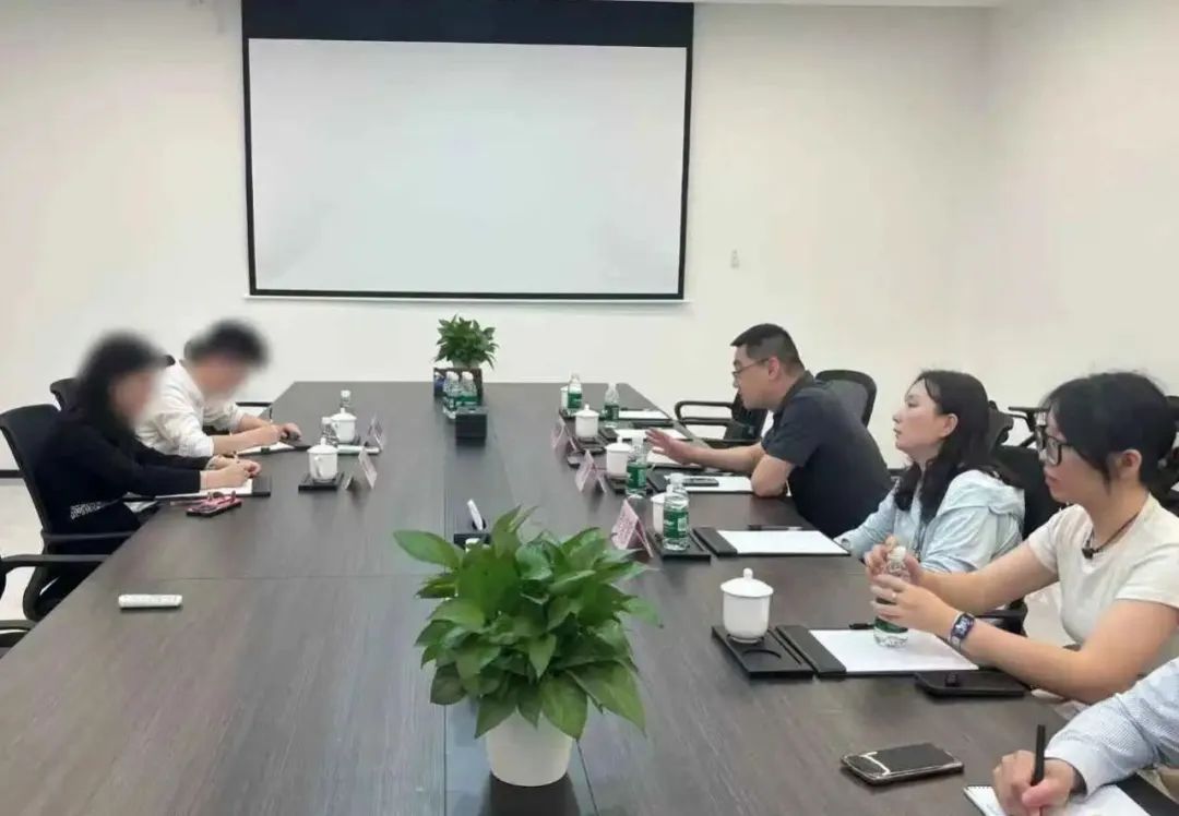 年產(chǎn)值10億！四川某地方政府實(shí)地對(duì)接國(guó)企參股光伏電池?cái)U(kuò)建投資選址項(xiàng)目